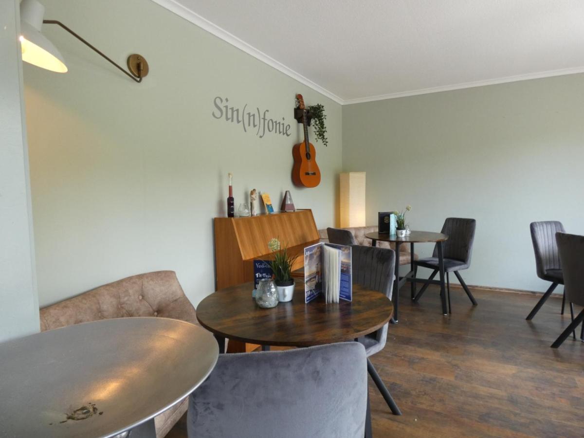 NordseeResort Hotel&Suite Arche Noah Horumersiel Buitenkant foto